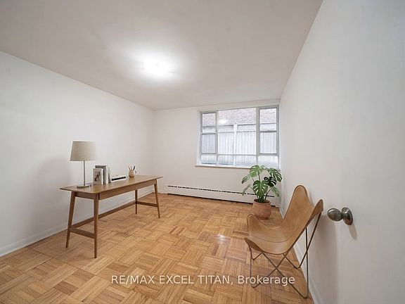 2nd image of 77 Erskine Ave #111