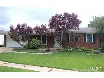 740 Woodrun Dr photo 1