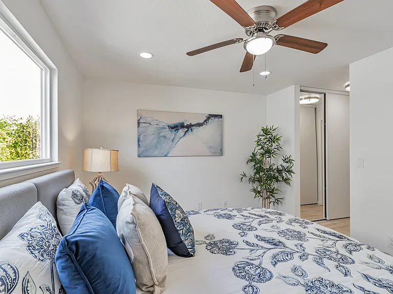 295 Rio Verde Pl #4 — Photo 14