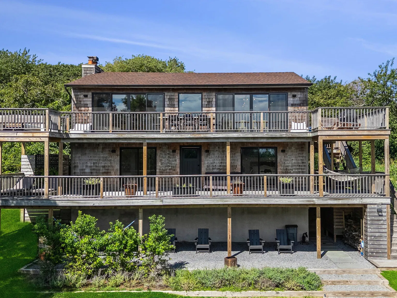 Oceanview Montauk Summer Escape — Photo 1