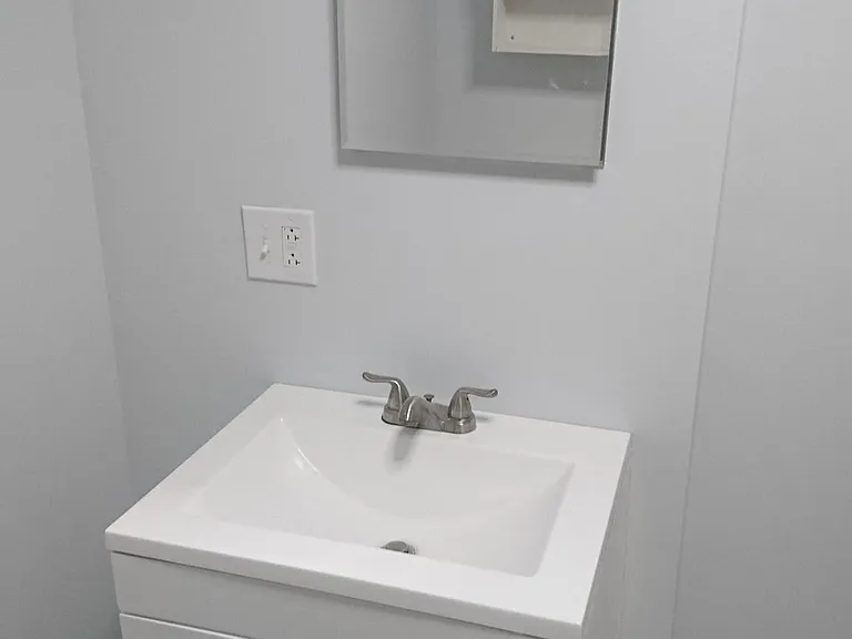337 Spahr St #1 — Photo 5