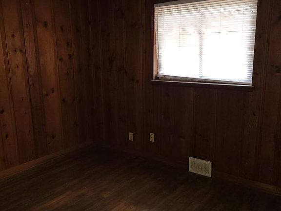 4th image of 2816 Jefferson Ave