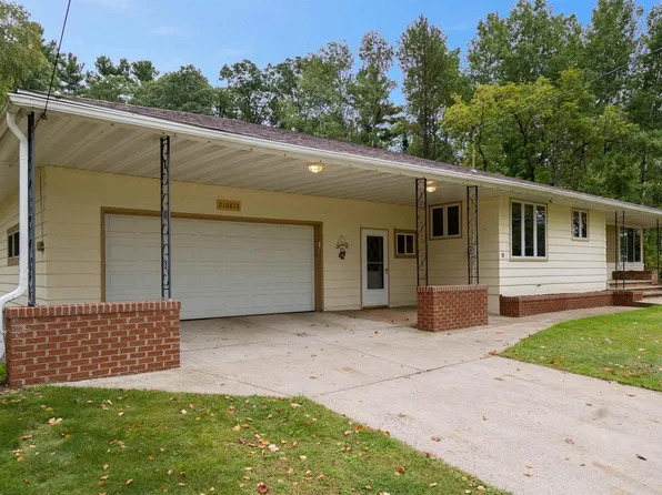 210053 PALACE STREET, Hatley, WI 54440