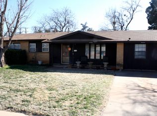 1314 E Broadway St, Brownfield, TX 79316
