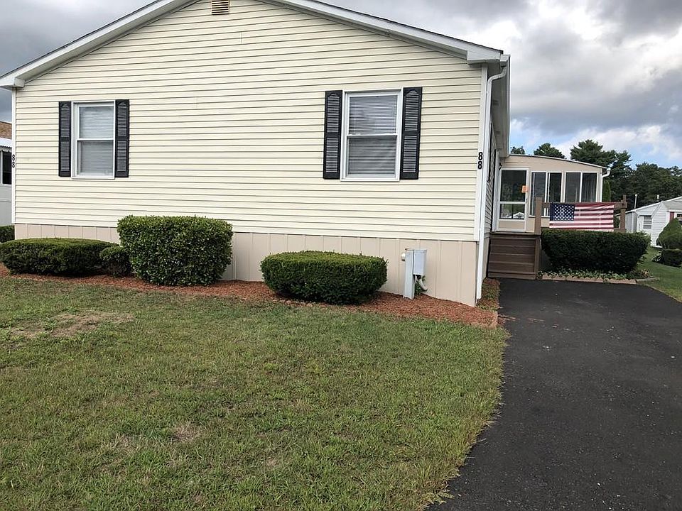 1st image of 88 Narragansett Dr