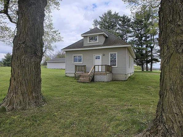 4840 Jones Rd, North Branch, MI 48461