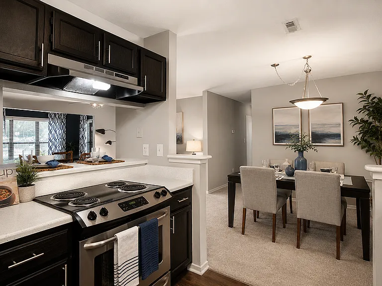 Avana Court — Photo 58