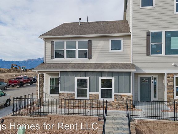 3rd image of 7858 Bent Creek Dr