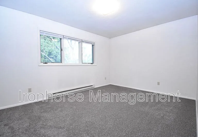 813 W Villard St #78 — Photo 14
