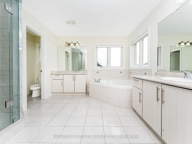 7 Nicort Rd — Photo 32