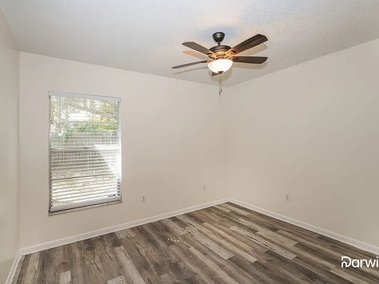 656 Bryan Terrace Dr — Photo 11