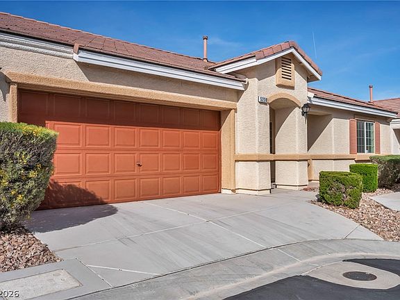 2nd image of 5238 Sand Dollar Ave