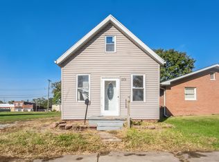 1231 Iowa St, Madison, IL 62060