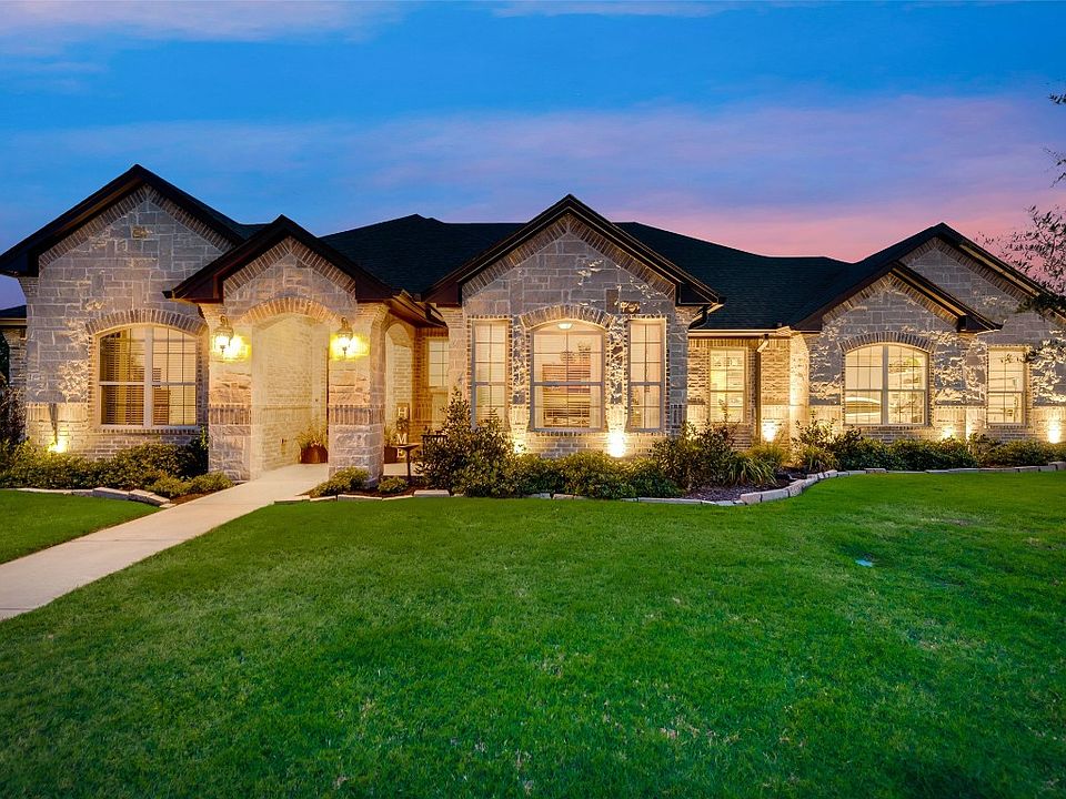 1st image of 2907 Sunnyside Dr