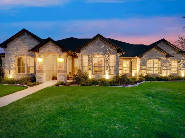 2907 Sunnyside Dr, Ennis, TX 75119