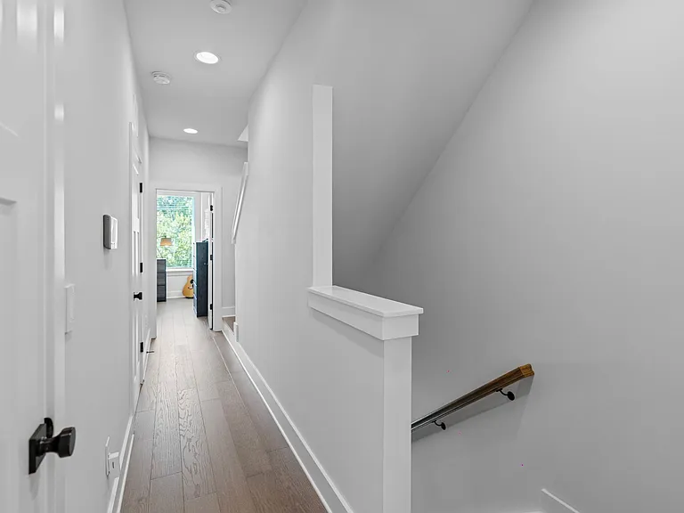 6020 Irwins Branch Dr — Photo 35