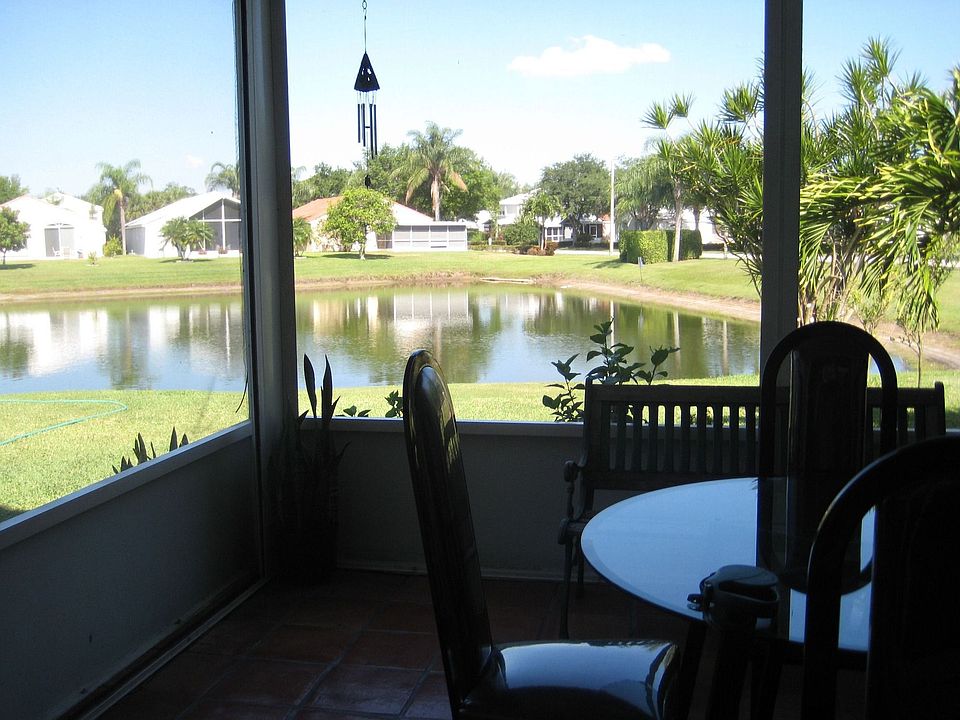 2nd image of 168 Woodlake Cir