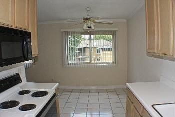 5th image of 8710 Belford Ave #205