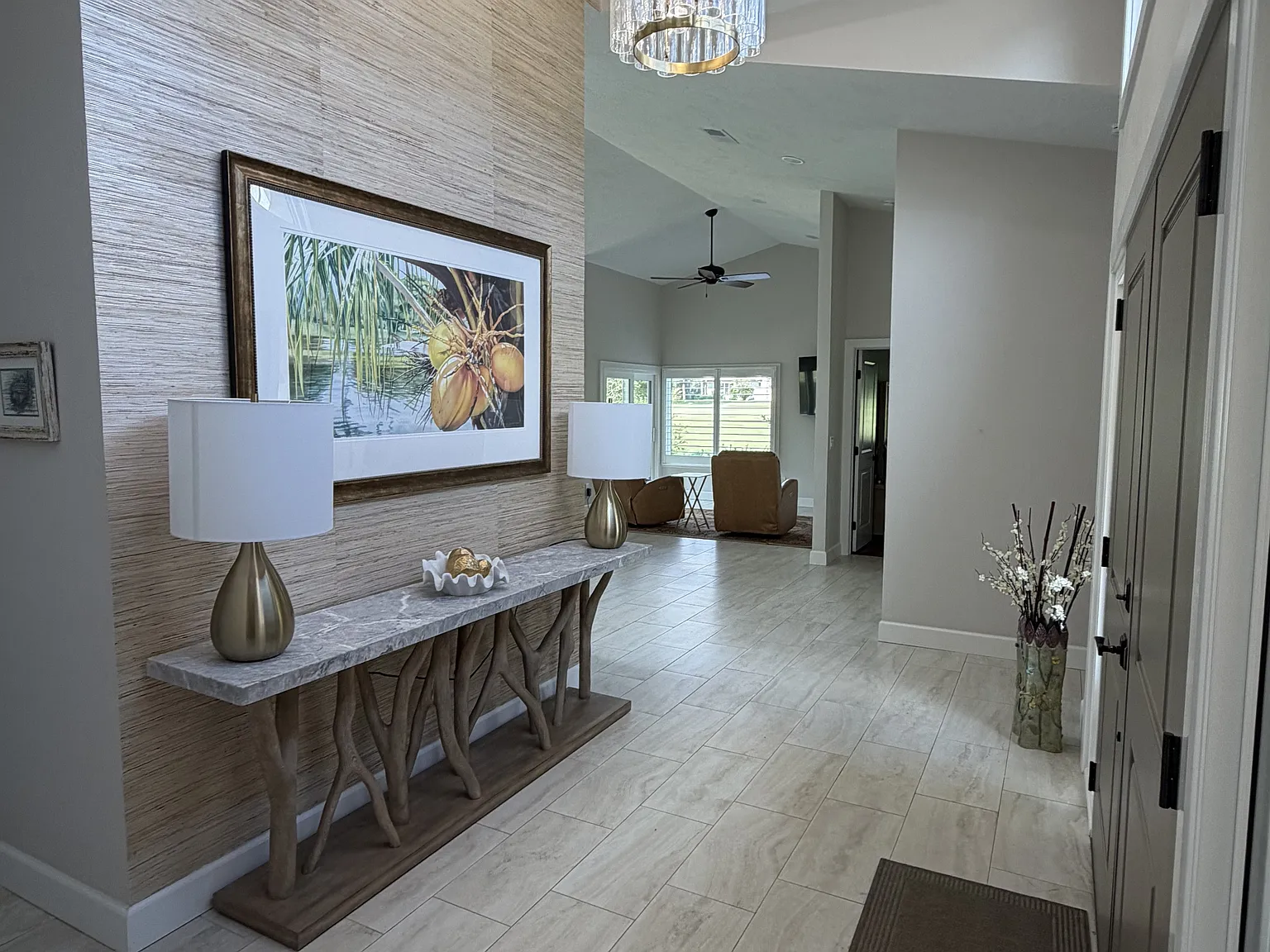 209 Bromely Circle - 1 — Photo 4