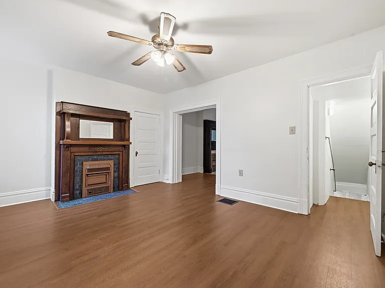 3466 Perrysville Ave — Photo 8