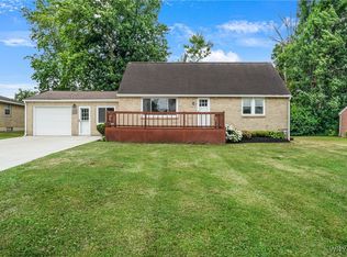 3787 Yale Ave, Hamburg, NY 14075