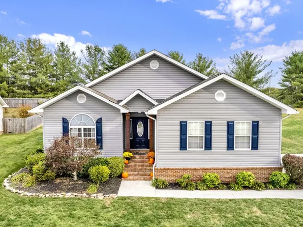 520 Lynnwood Dr, Athens, TN 37303