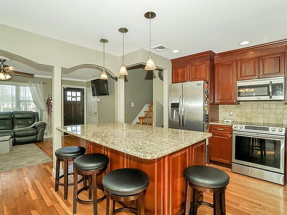 4th image of 1231 Jacob Dr