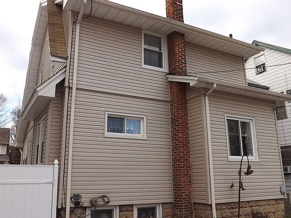3rd image of 48 N 21st St