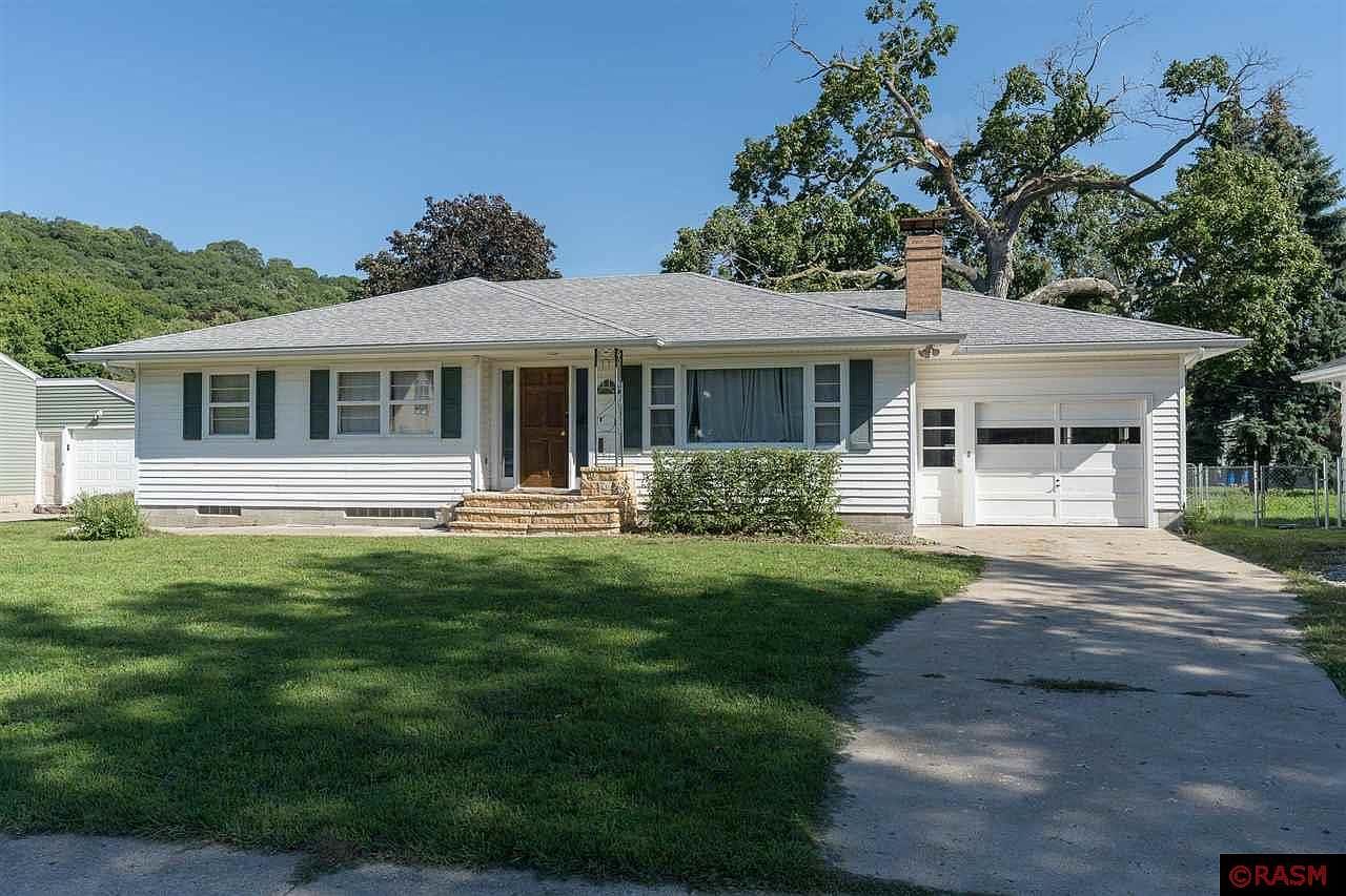 730 Page Ave, North Mankato, MN 56003 | Zillow