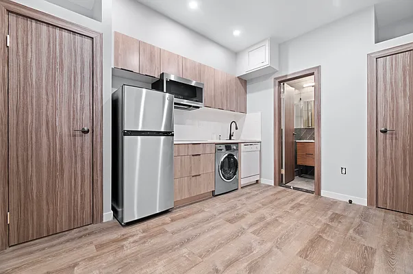 Rented by REAL New York | media 5