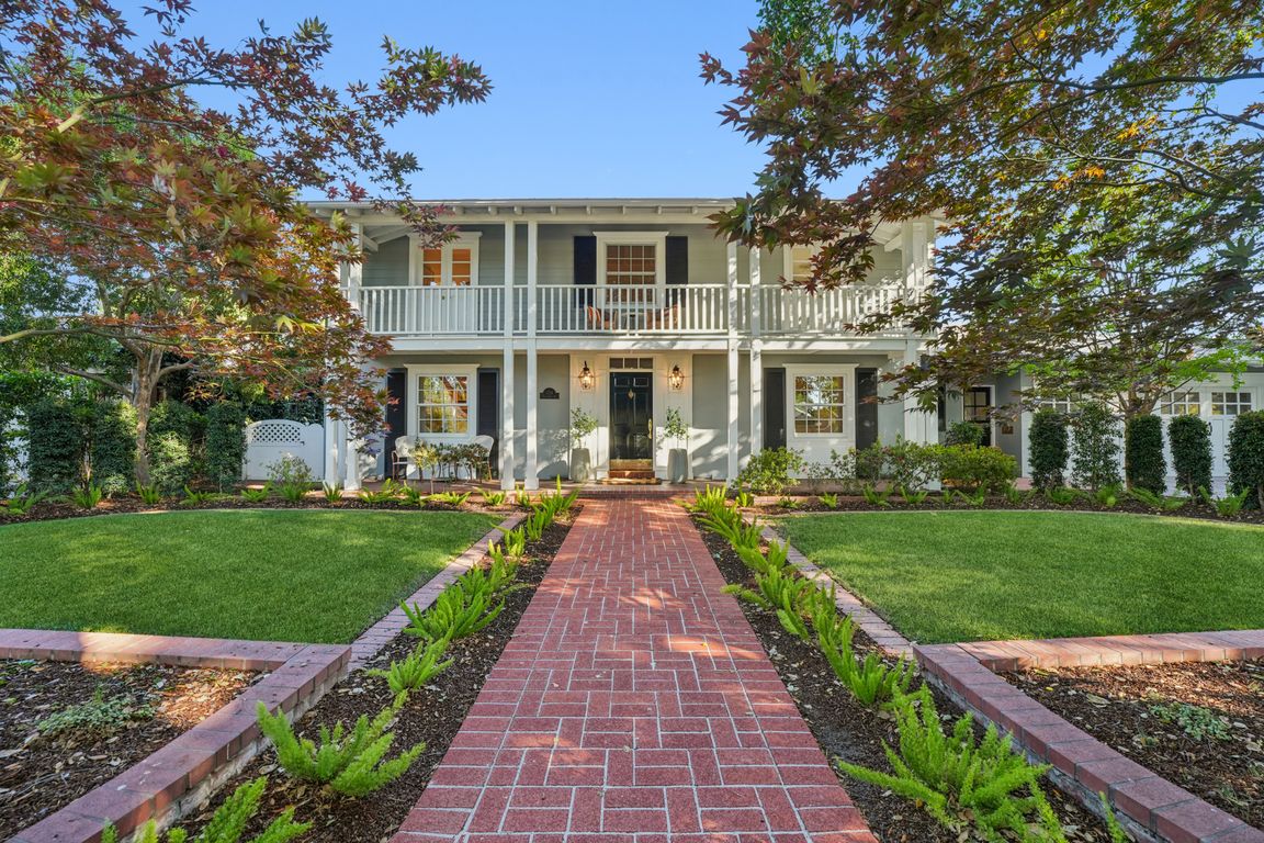 Sweetbriar Dr-2106-001
