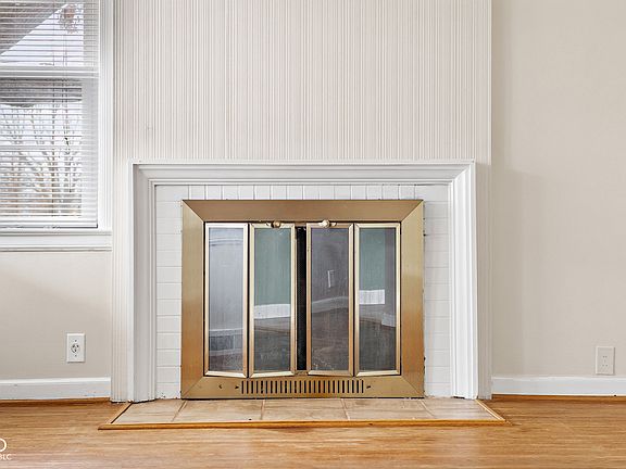 5th image of 2204 Caldwell Pl