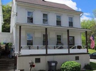 542 Dowdentown Rd, Pottsville, PA 17901