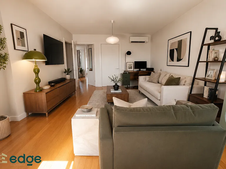 169 Graham Ave #305 — Photo 5