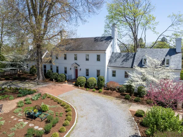 515 Borden Rd, Lexington, VA 24450