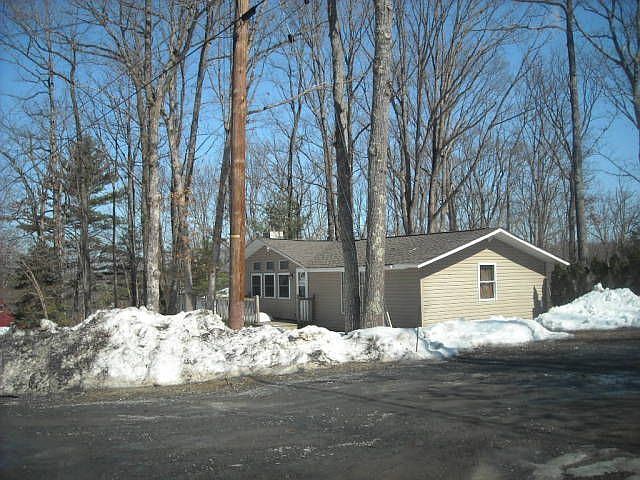 2nd image of 108 Chesnut Dr