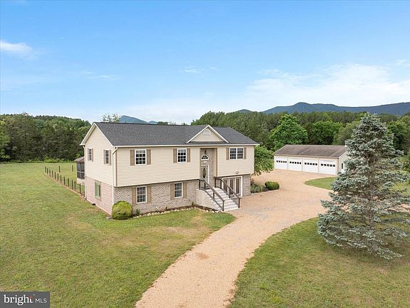 2nd image of 312 Southern Dr