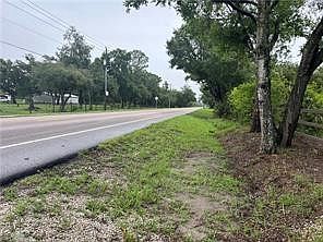 4th image of 2115 N Cr 78 Road