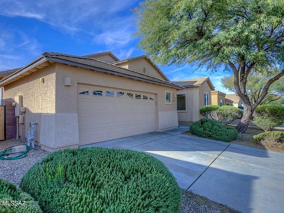 2nd image of 4244 E Lushfield Dr