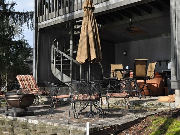 5th image of 543 Laketower Dr Unit 137