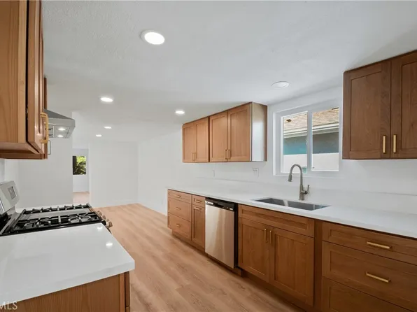 8330 Elburg St, Paramount, CA 90723