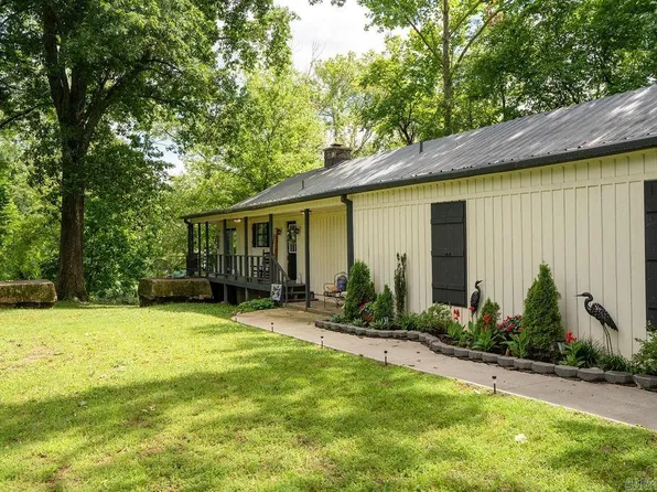 10 Raintree Valley Rd, Pangburn, AR 72121