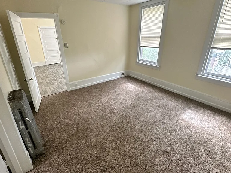 437 Chestnut St #404 — Photo 4