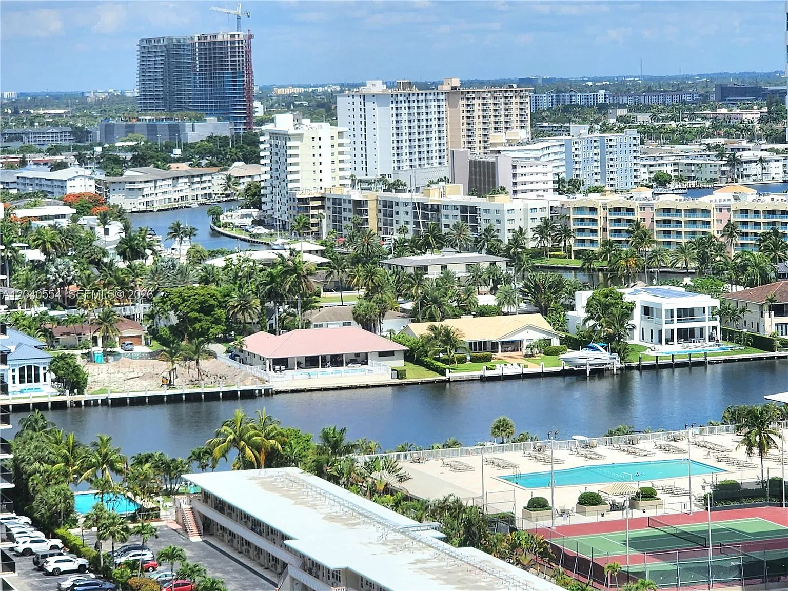 Parker Plaza Condo Estate — Photo 4