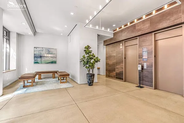 Rented by Sotheby's International Realty | media 19