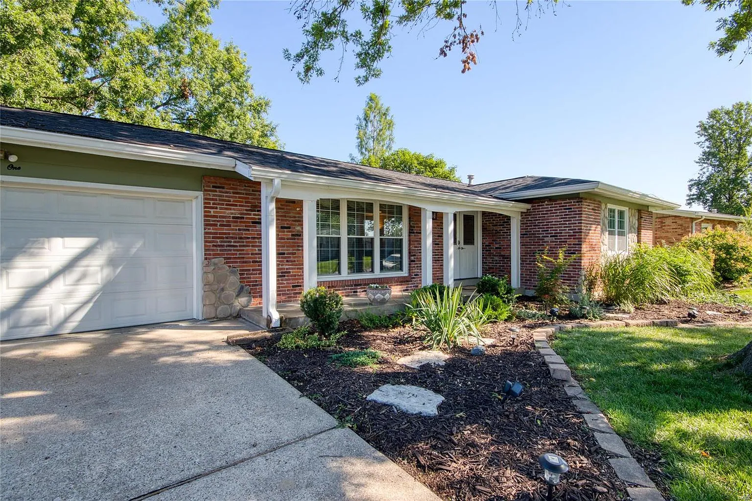21 N Joyce Ellen Way photo 1