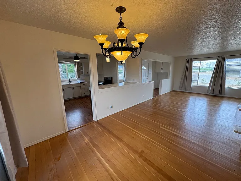 14519 Avenue 416 — Photo 17