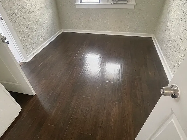 5023 Bakman Ave — Photo 12