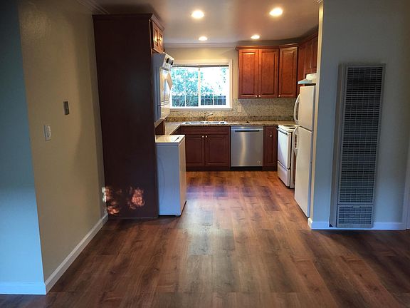 Kitchen + Diner