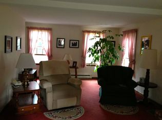 308 N Main St, South Hadley, MA 01075